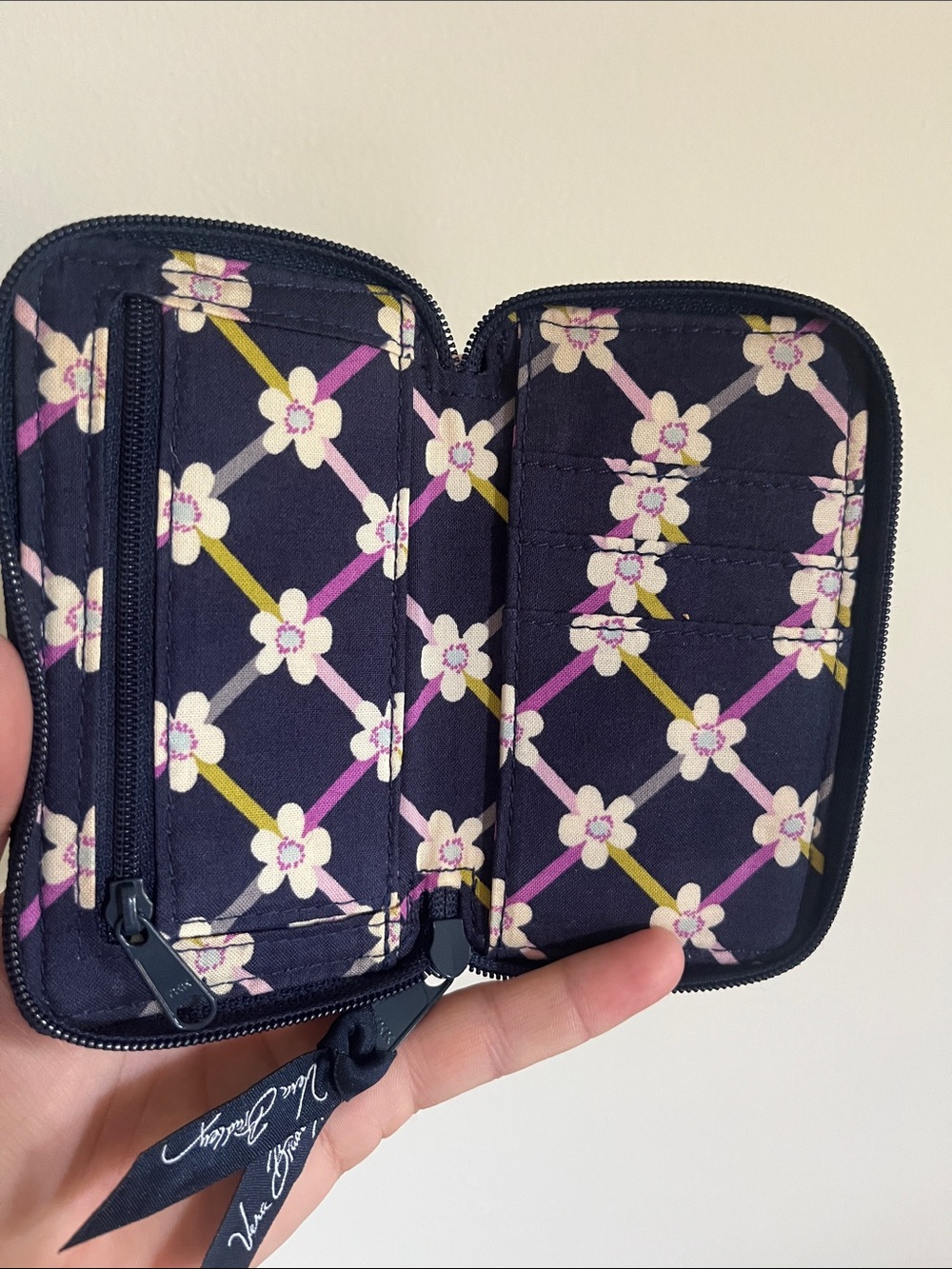 Vera Bradley Plumb Petals Nightingale Patterns Compact Wristlet Wallet - Picture 4 of 10